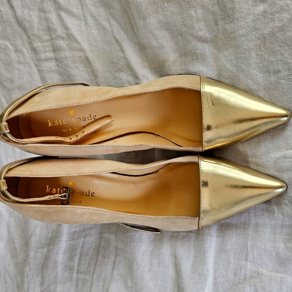 kate spade Shoes - Kate Spade Gold and Tan Suede Heels Sleek Design Size 6.5